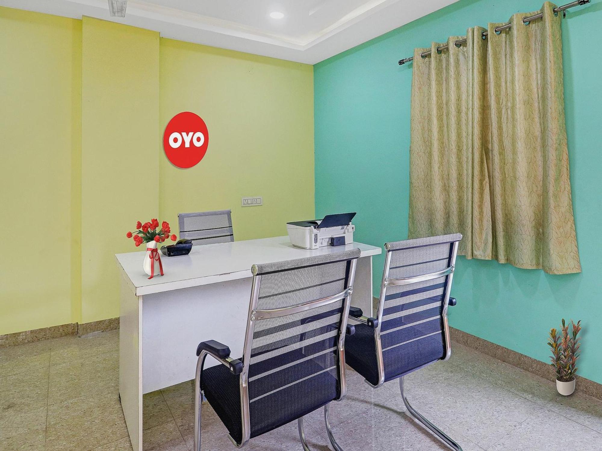 Hotel O S V Residency Kajaguda Near Gachibowli 海得拉巴 外观 照片